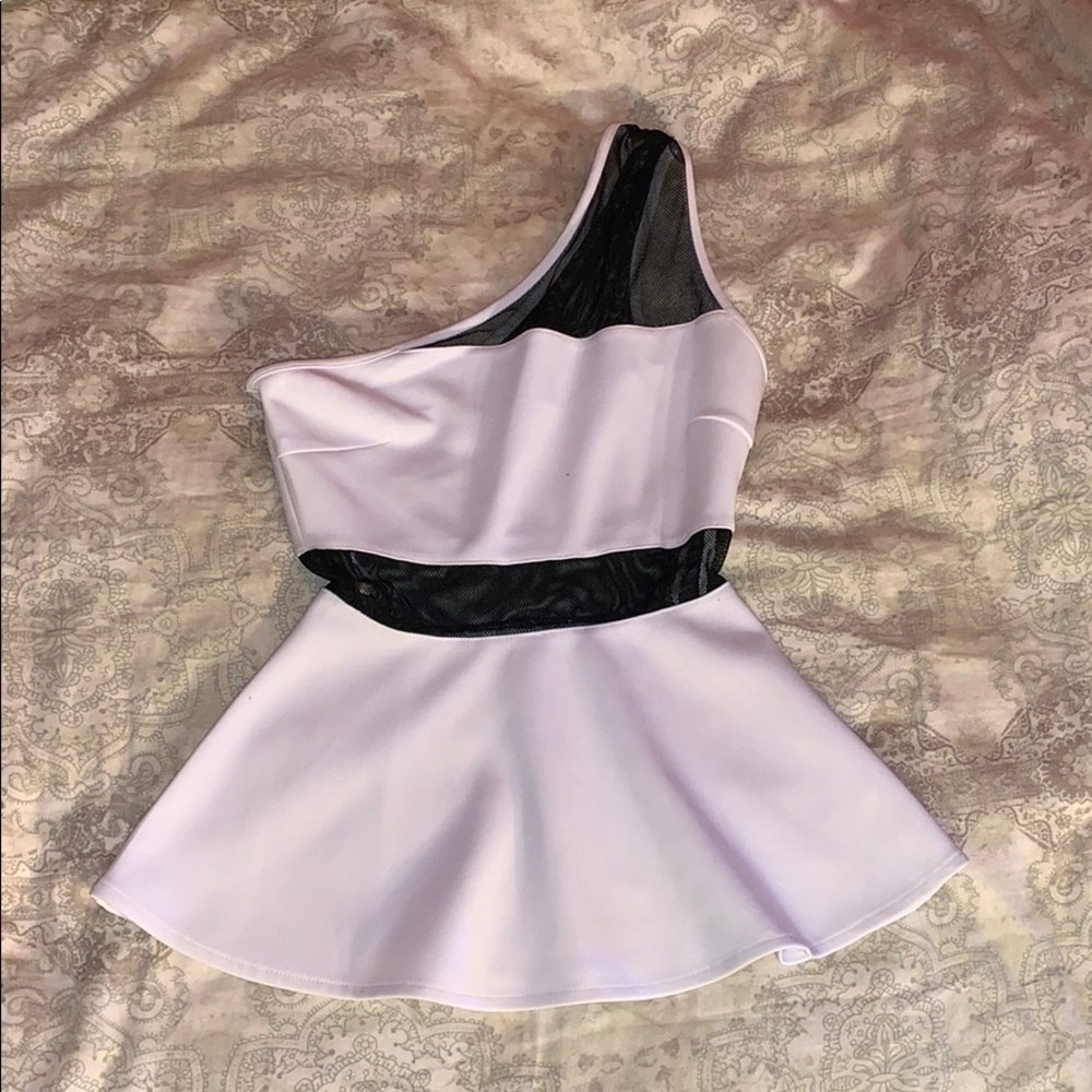 Guess 1 shoulder mesh peplum top